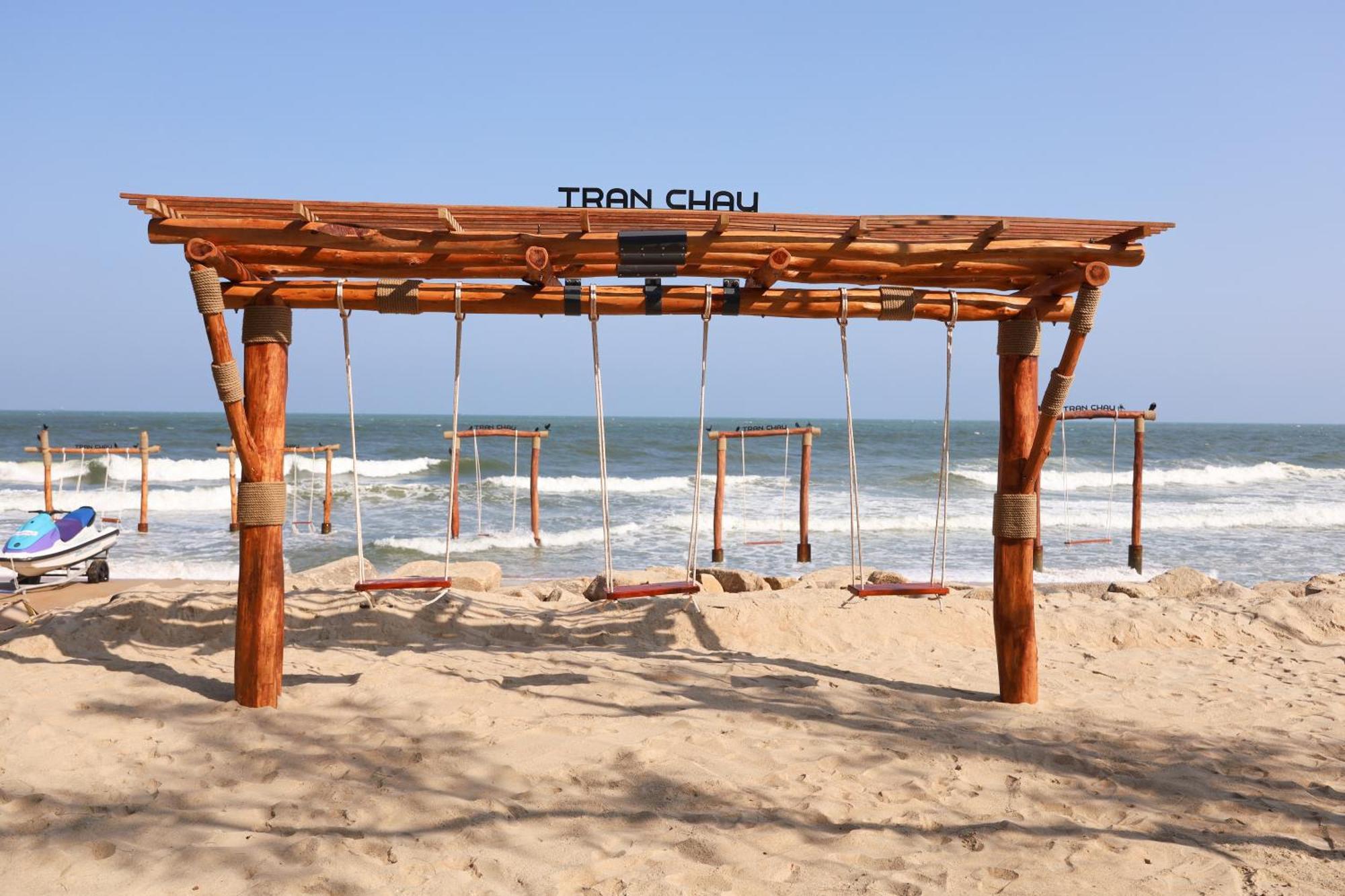 Tran Chau Beach & Resort Ba Ria Exterior photo