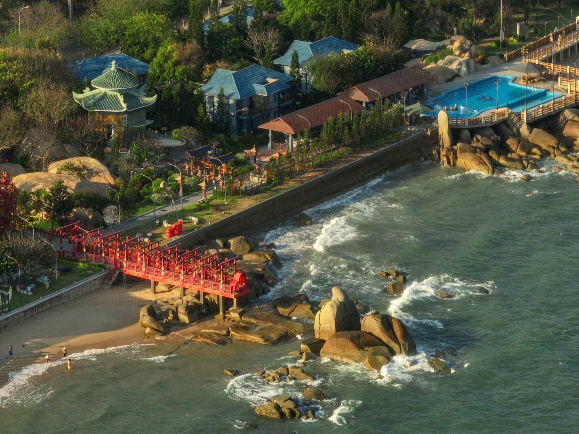 Tran Chau Beach & Resort Ba Ria Exterior photo