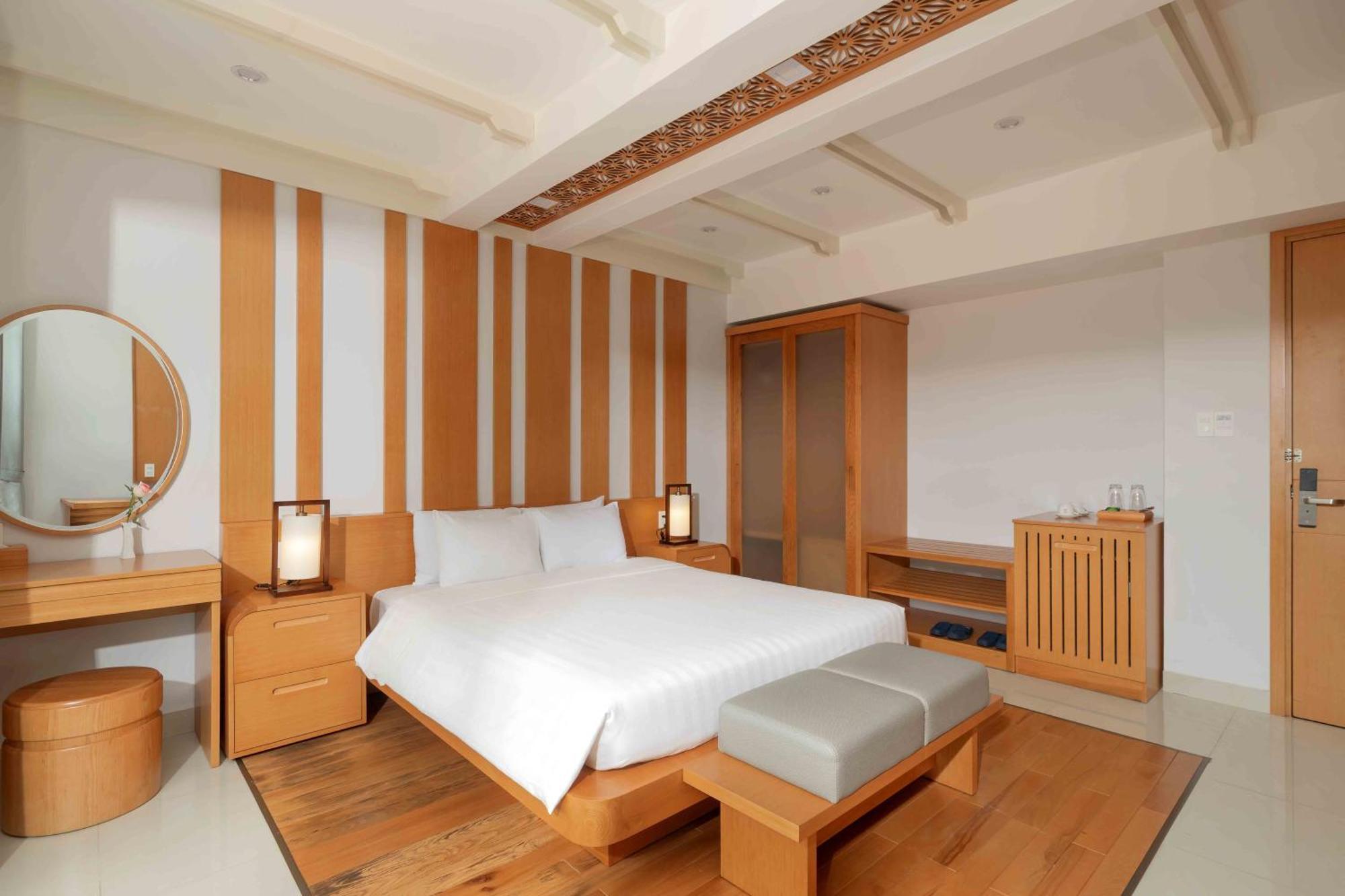Tran Chau Beach & Resort Ba Ria Exterior photo