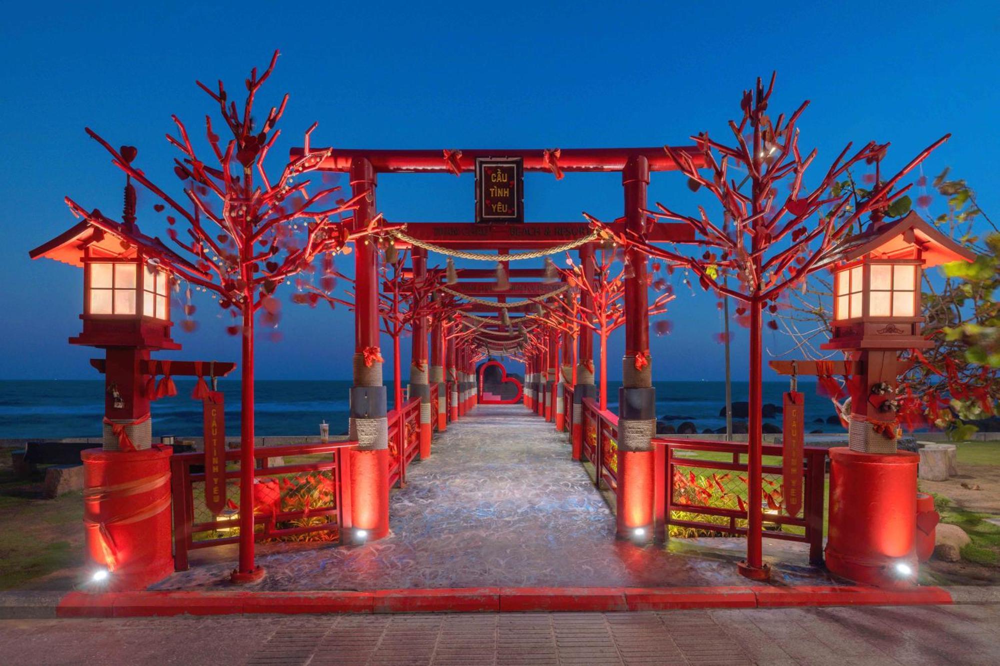 Tran Chau Beach & Resort Ba Ria Exterior photo